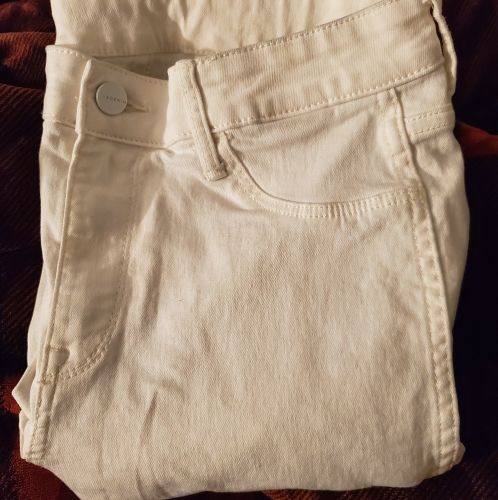 White jeans